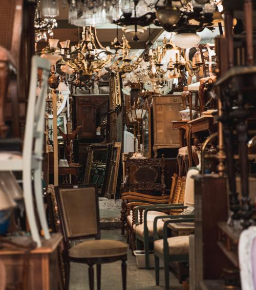 Best places for vintage lovers in the 9th arrondissement of Paris